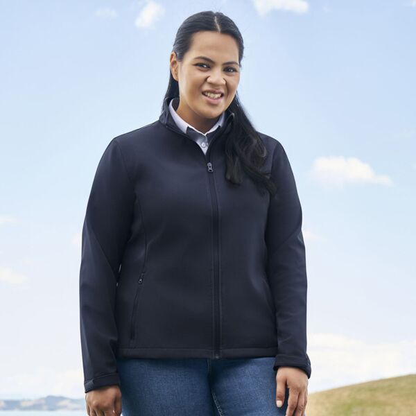 Womens Apex Lightweight Softshell Jacket Thumbnail